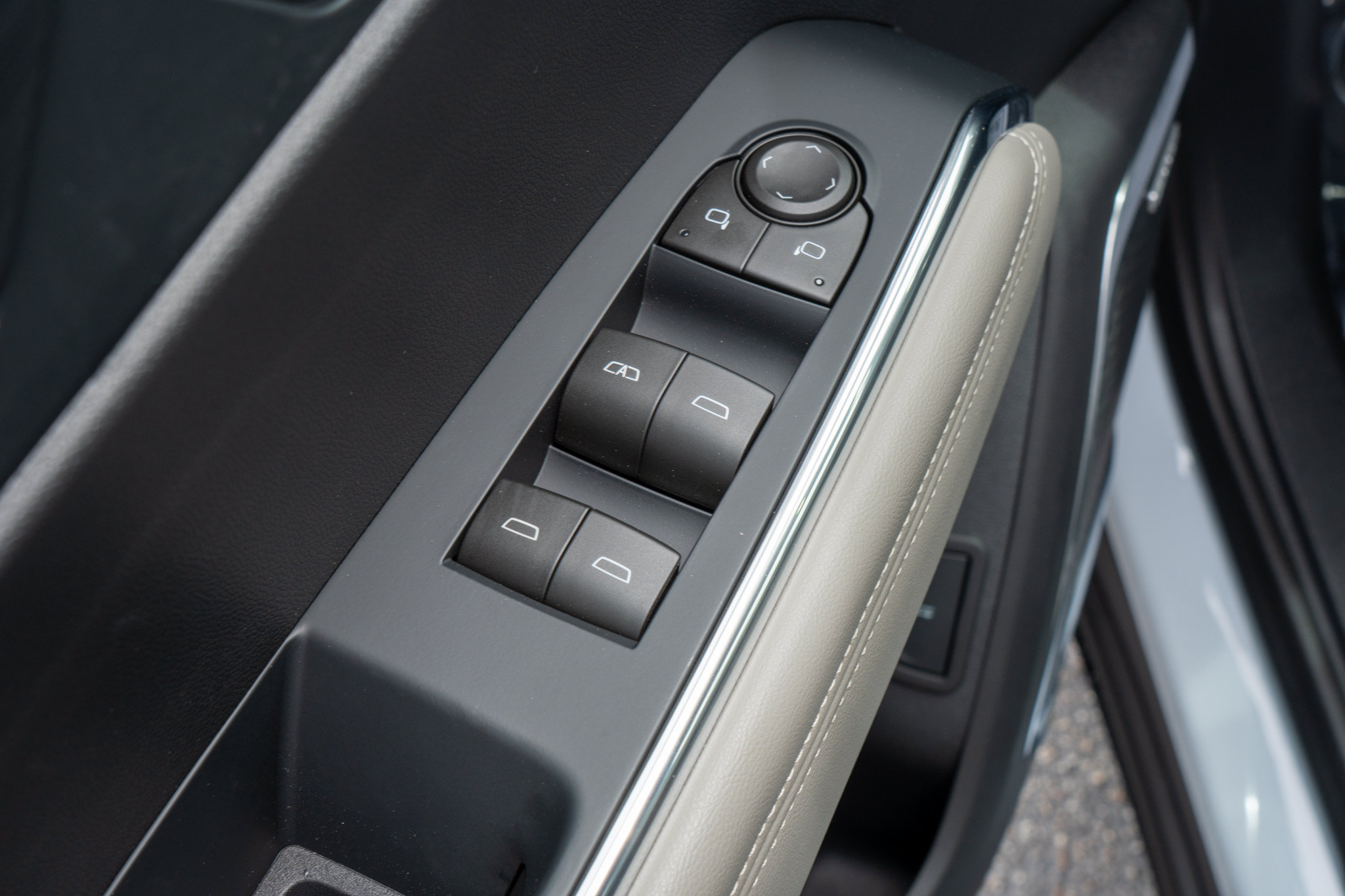 New 2026 GMC Acadia Elevation FWD image 14