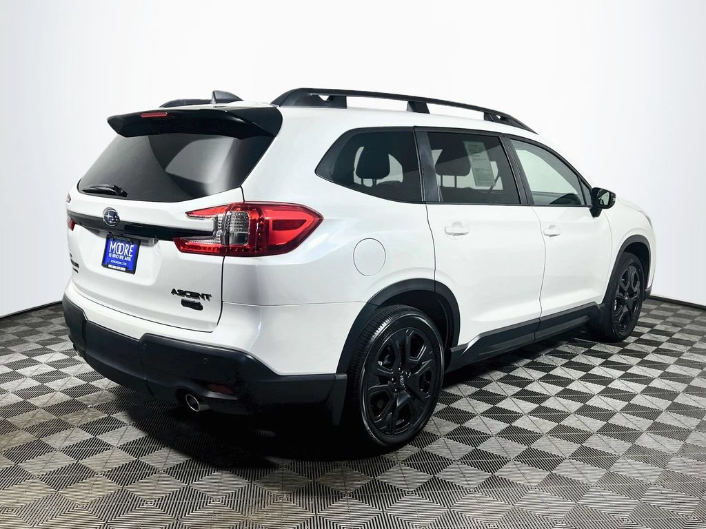 Used 2023 Subaru Ascent Onyx Edition AWD/4WD image 7
