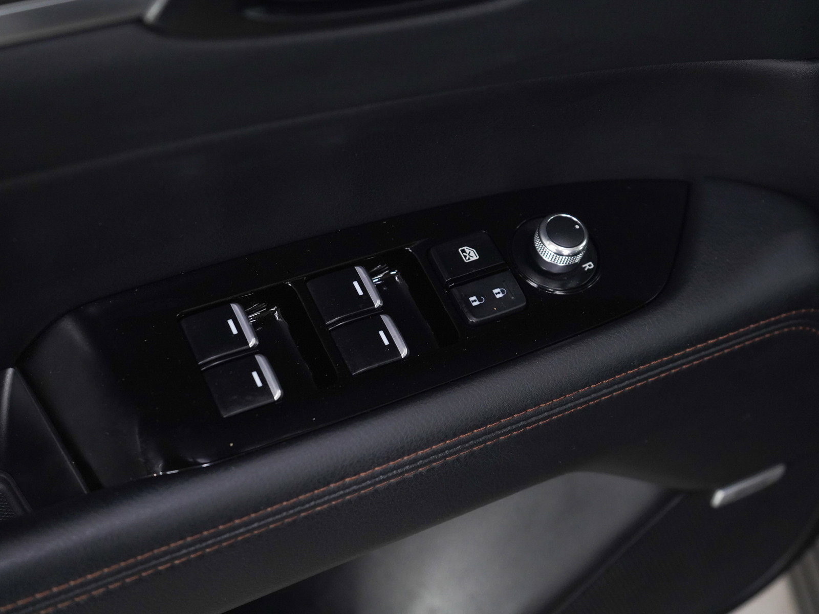 Used 2022 MAZDA CX-5 AWD 2.5 S w/ Premium Package image 19