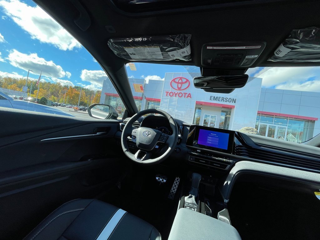 New 2026 Toyota Camry SE image 8