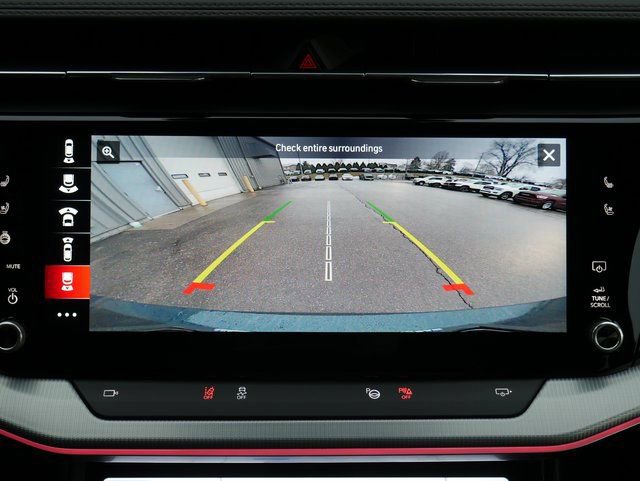 Used 2025 Jeep Wagoneer S Launch Edition image 8