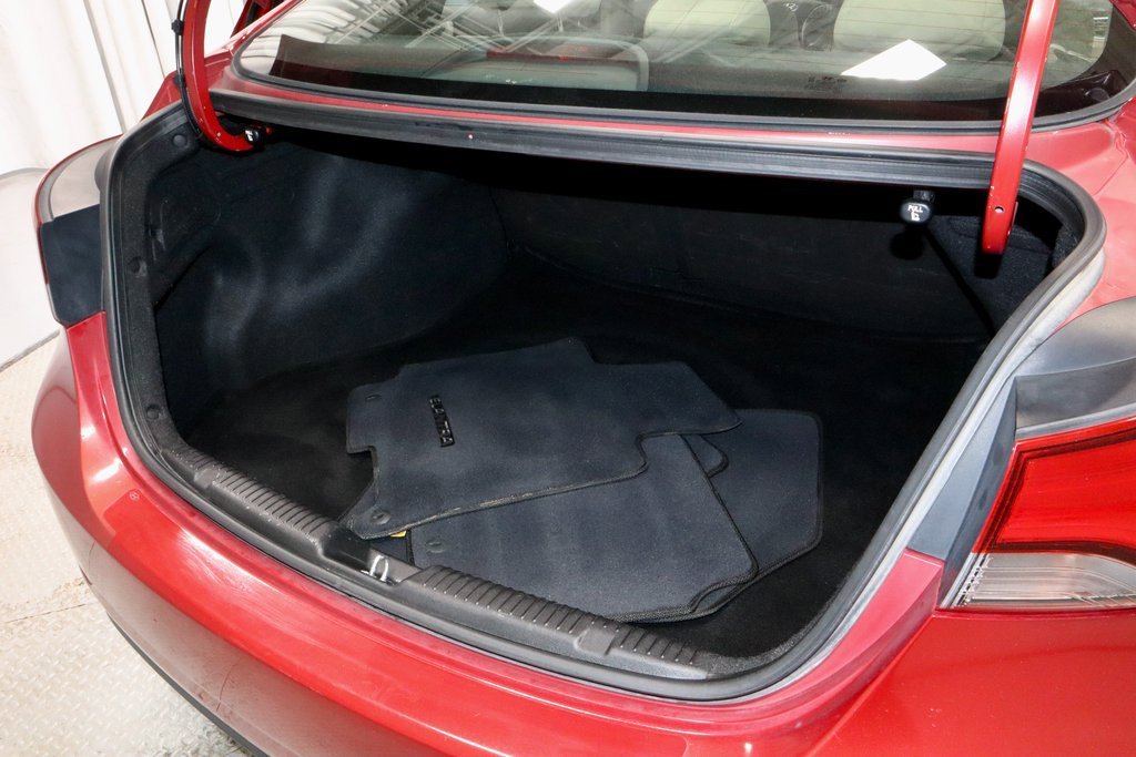 Used 2016 Hyundai Elantra SE w/ Option Group 02 image 15