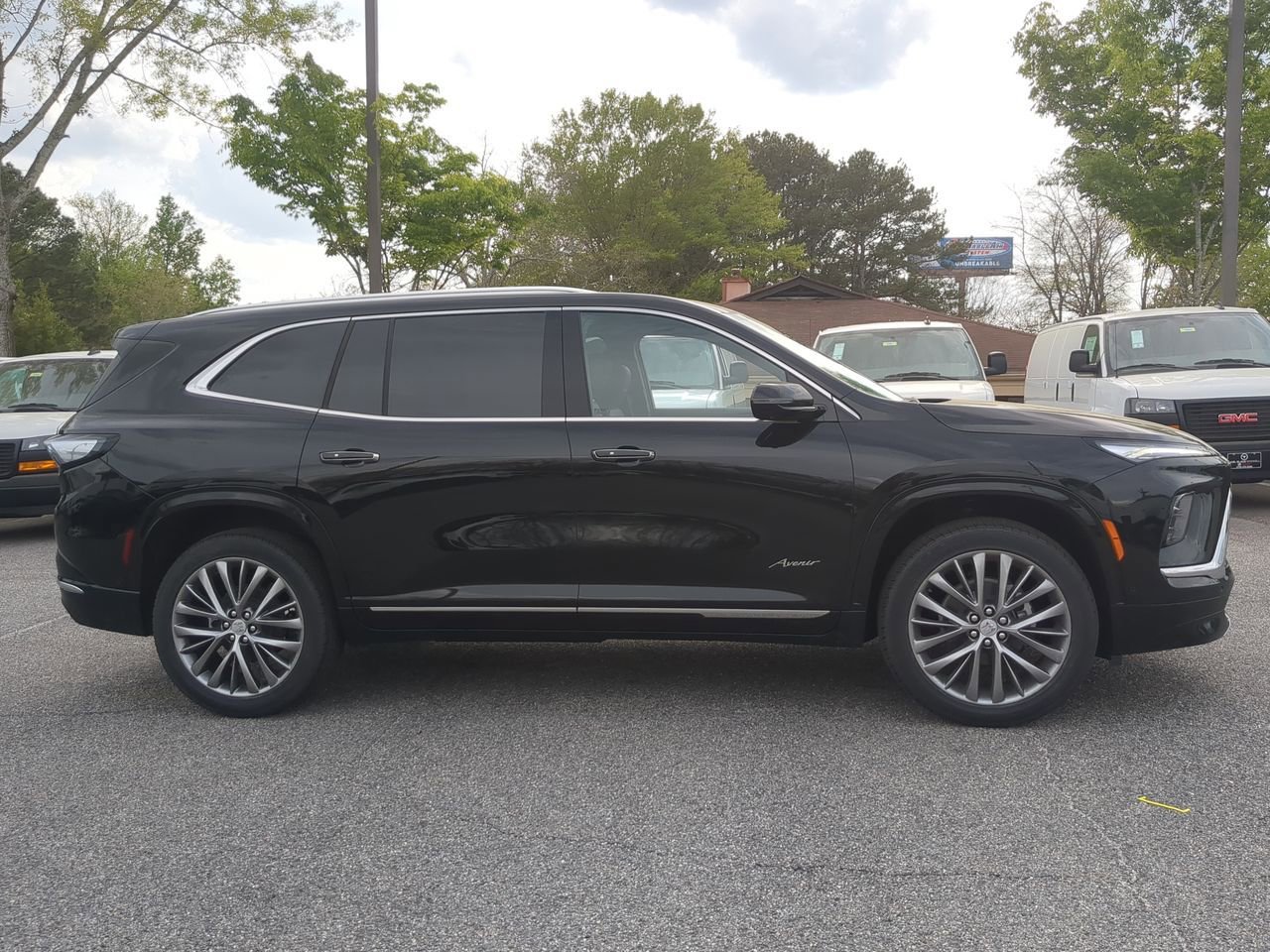 New 2026 Buick Enclave Avenir AWD/4WD image 9