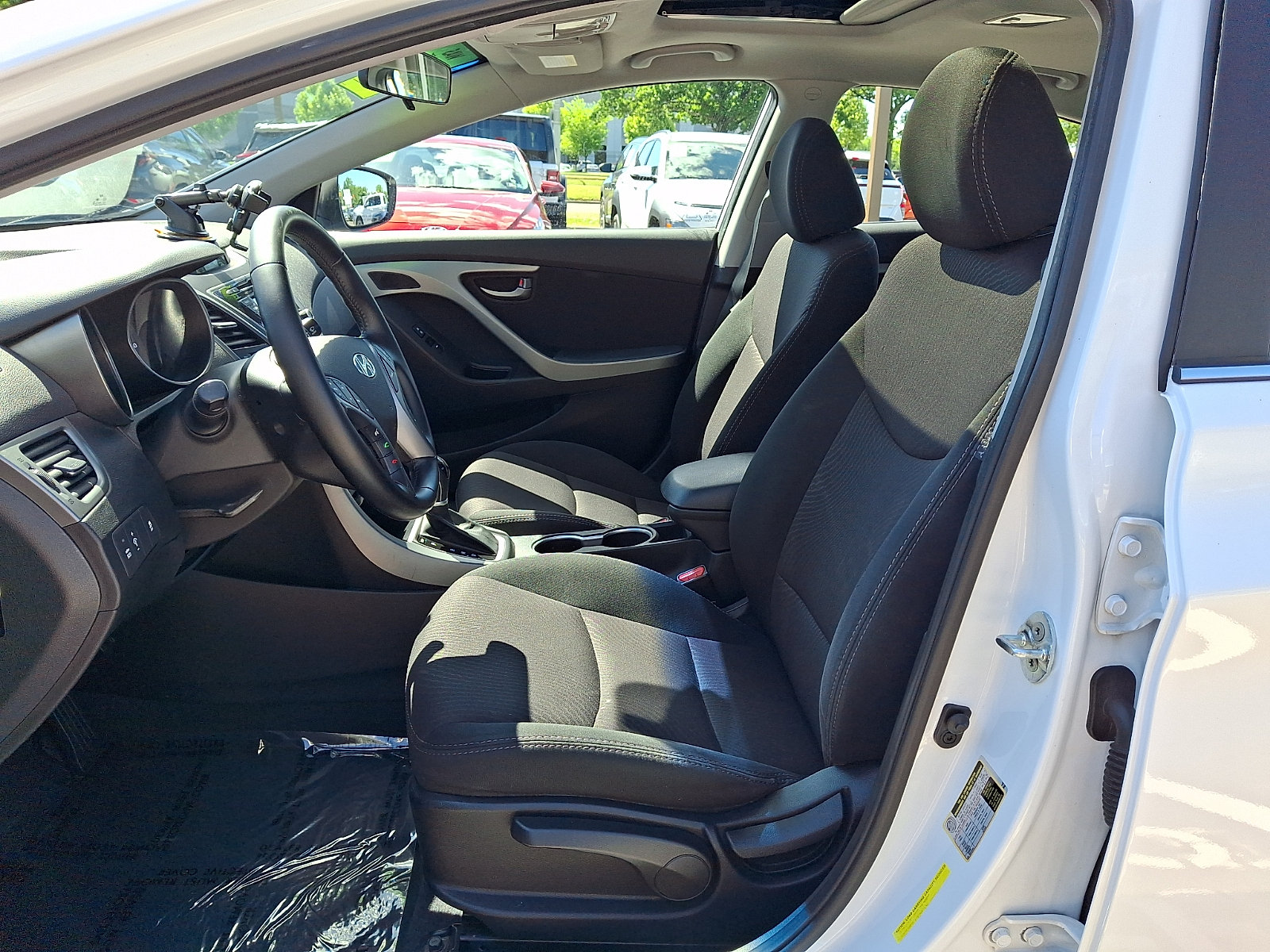 Used 2016 Hyundai Elantra Value Edition FWD image 12