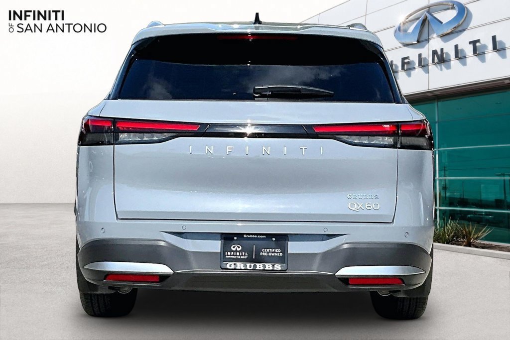 Used 2026 INFINITI QX60 Luxe w/ Cargo Package FWD image 5