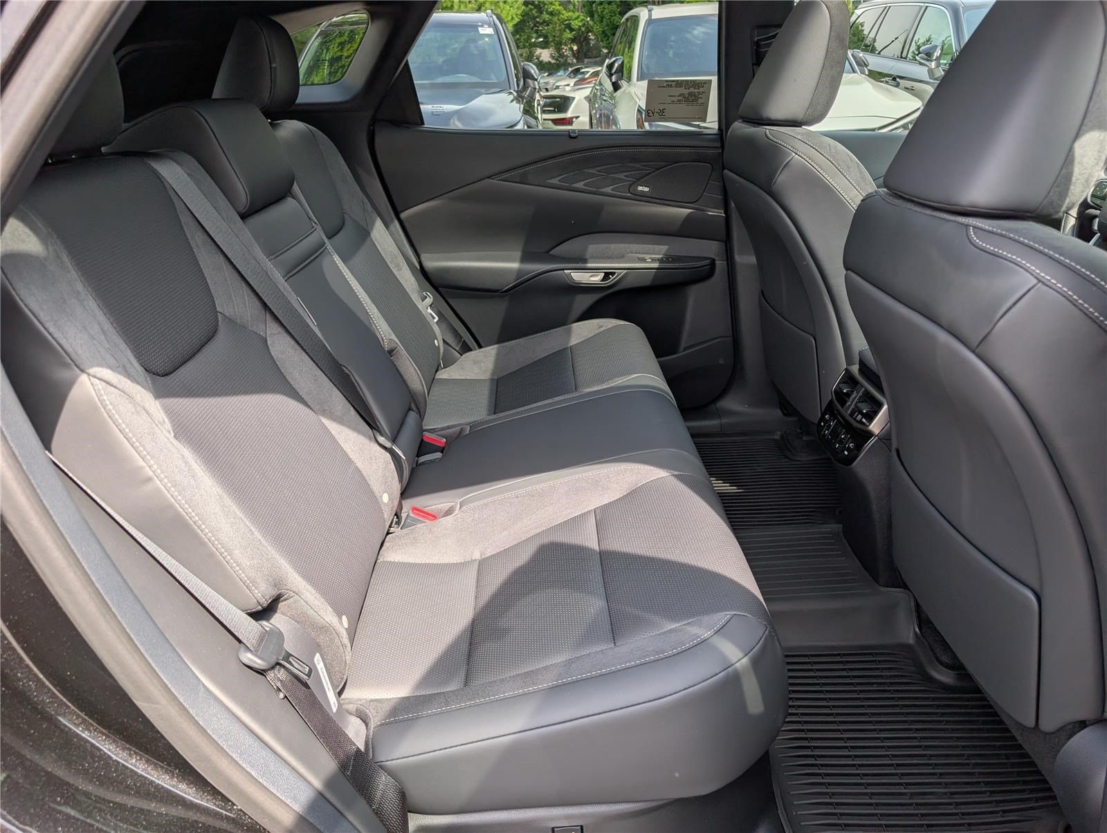 New 2026 Lexus RX 350 AWD w/ Convenience Package image 8