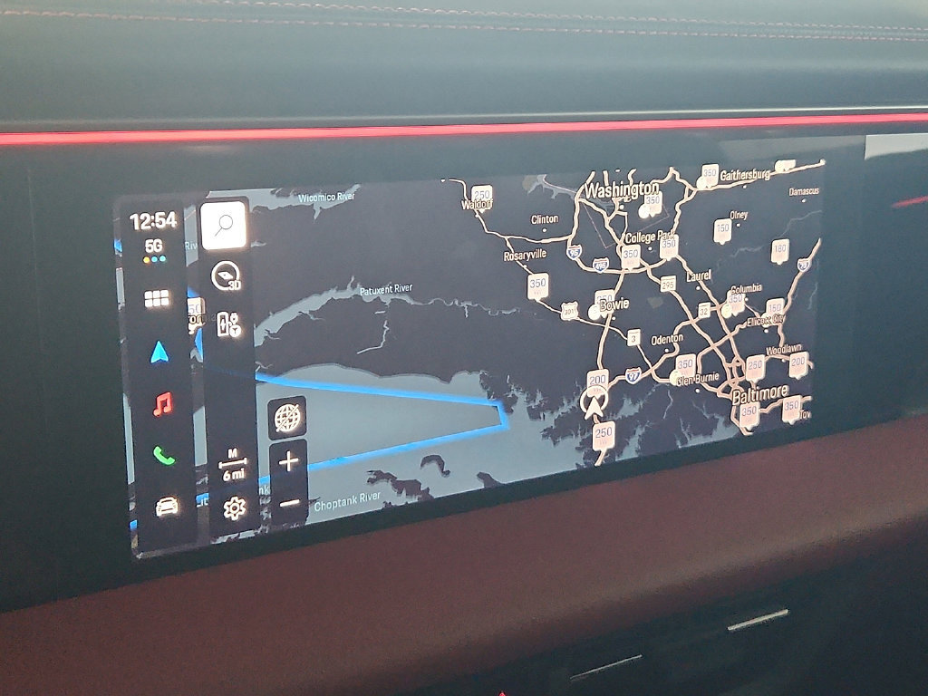 Certified 2026 Porsche Macan 4 Electric AWD/4WD image 18