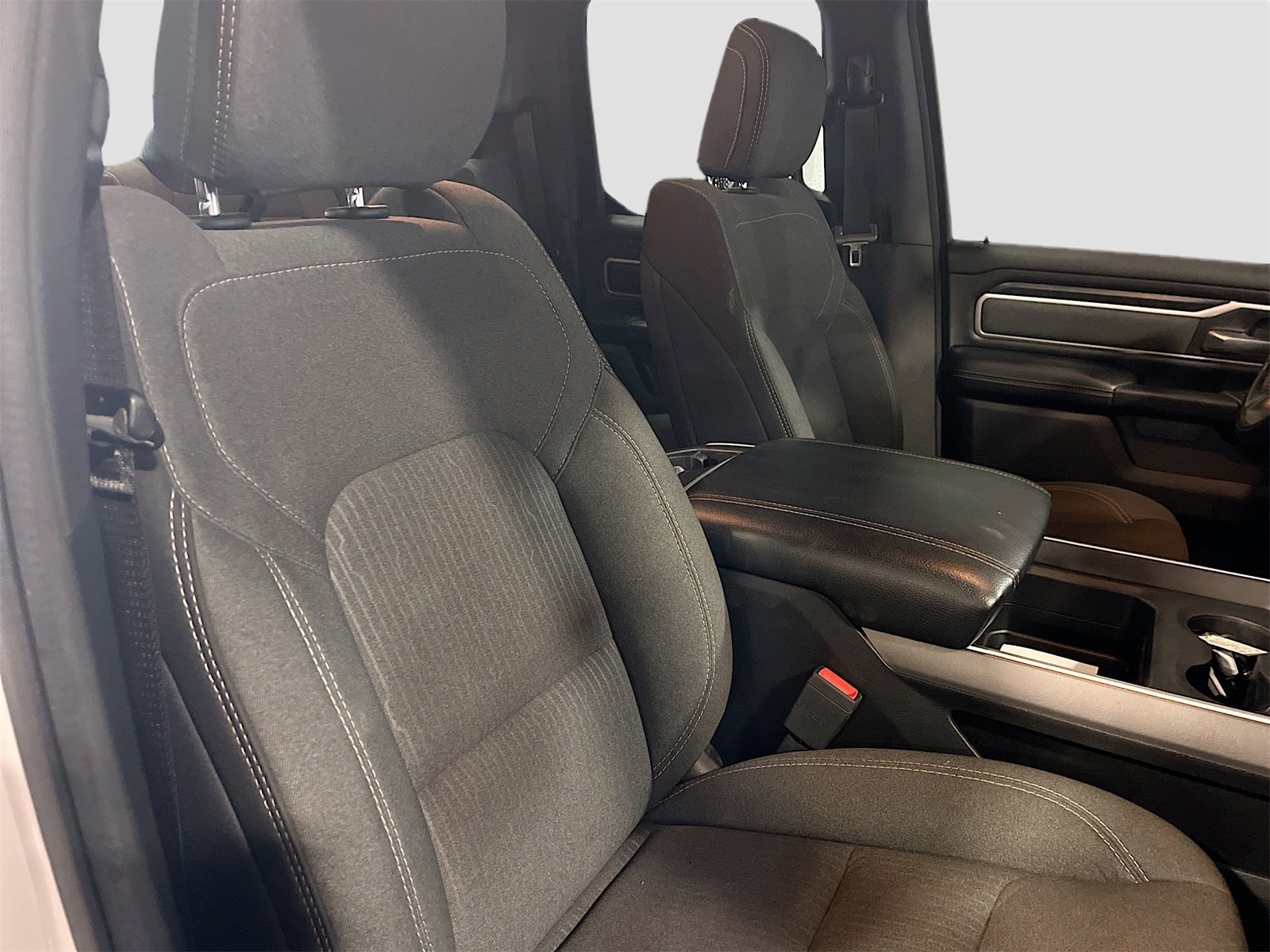 Used 2021 RAM 1500 Big Horn image 27