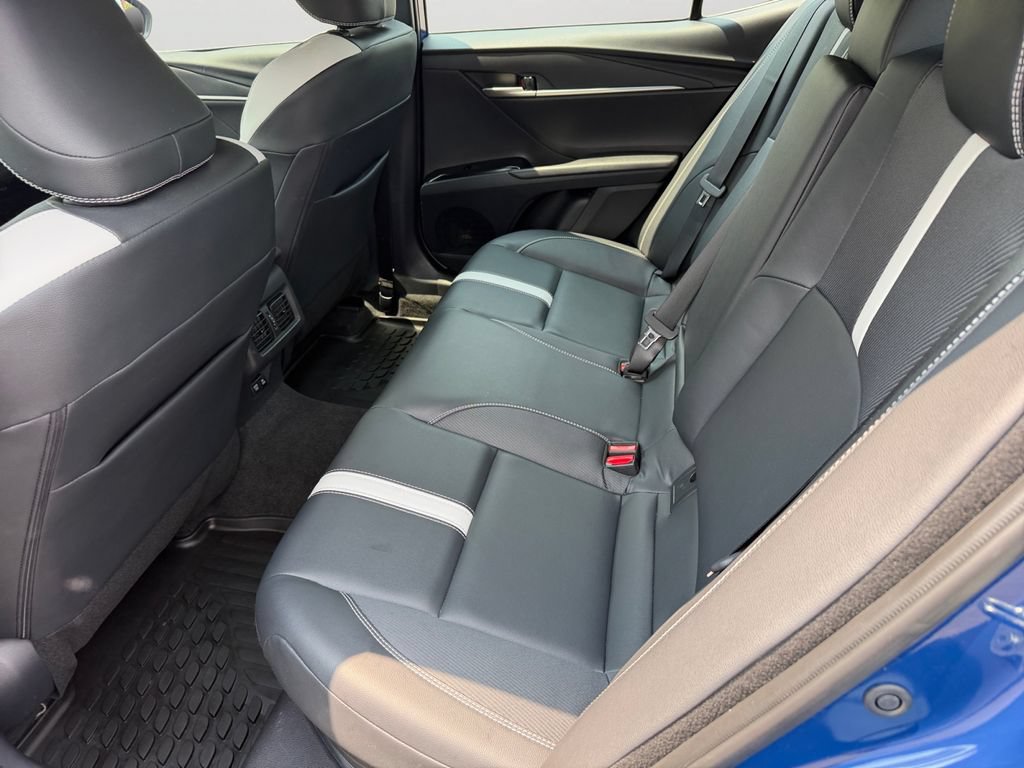 Used 2026 Toyota Camry SE w/ Convenience Package FWD image 15