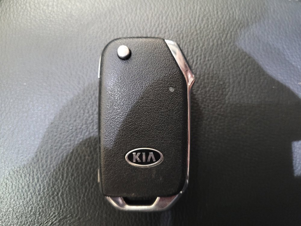 Used 2021 Kia Soul GT-Line FWD image 32
