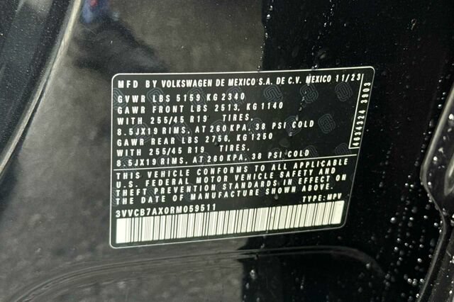 Used 2024 Volkswagen Tiguan SE R-Line FWD image 30