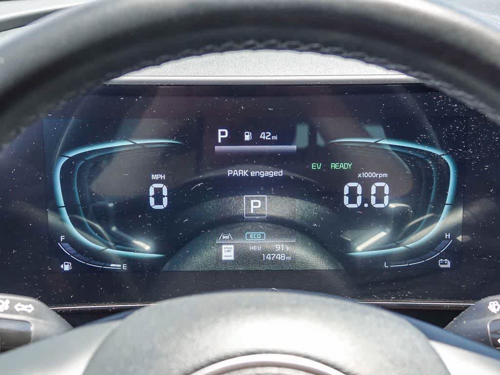 Used 2025 Kia Sportage X-Line AWD/4WD image 23