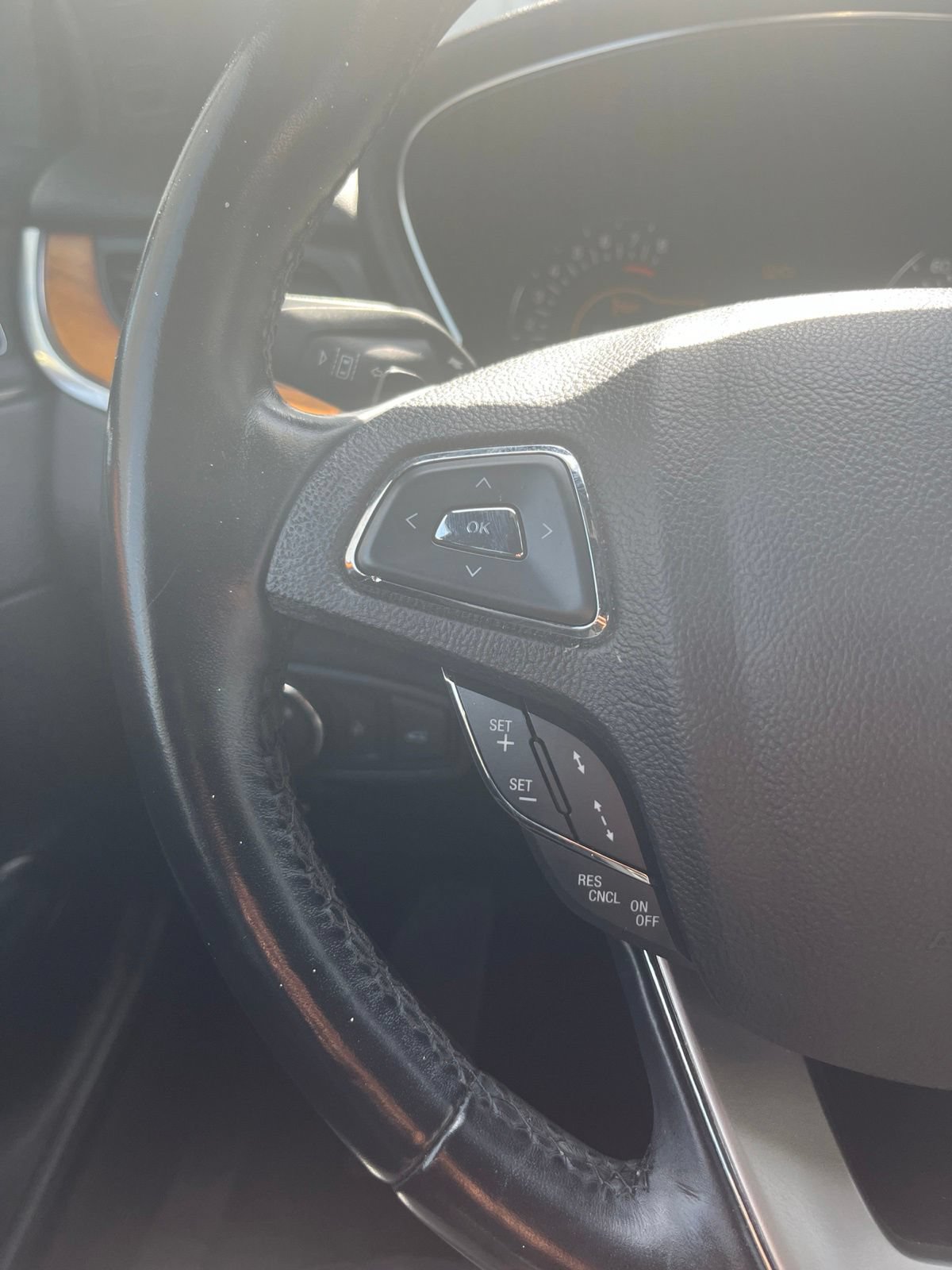 Used 2019 Lincoln MKC Reserve w/ MKC Technology Package FWD image 20