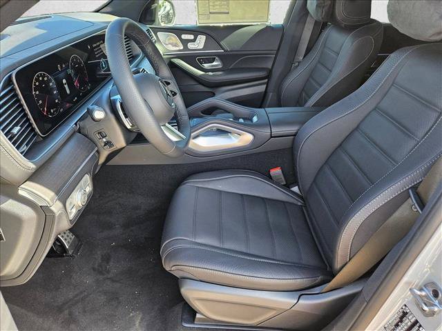 New 2026 Mercedes-Benz GLS 580 4MATIC image 15