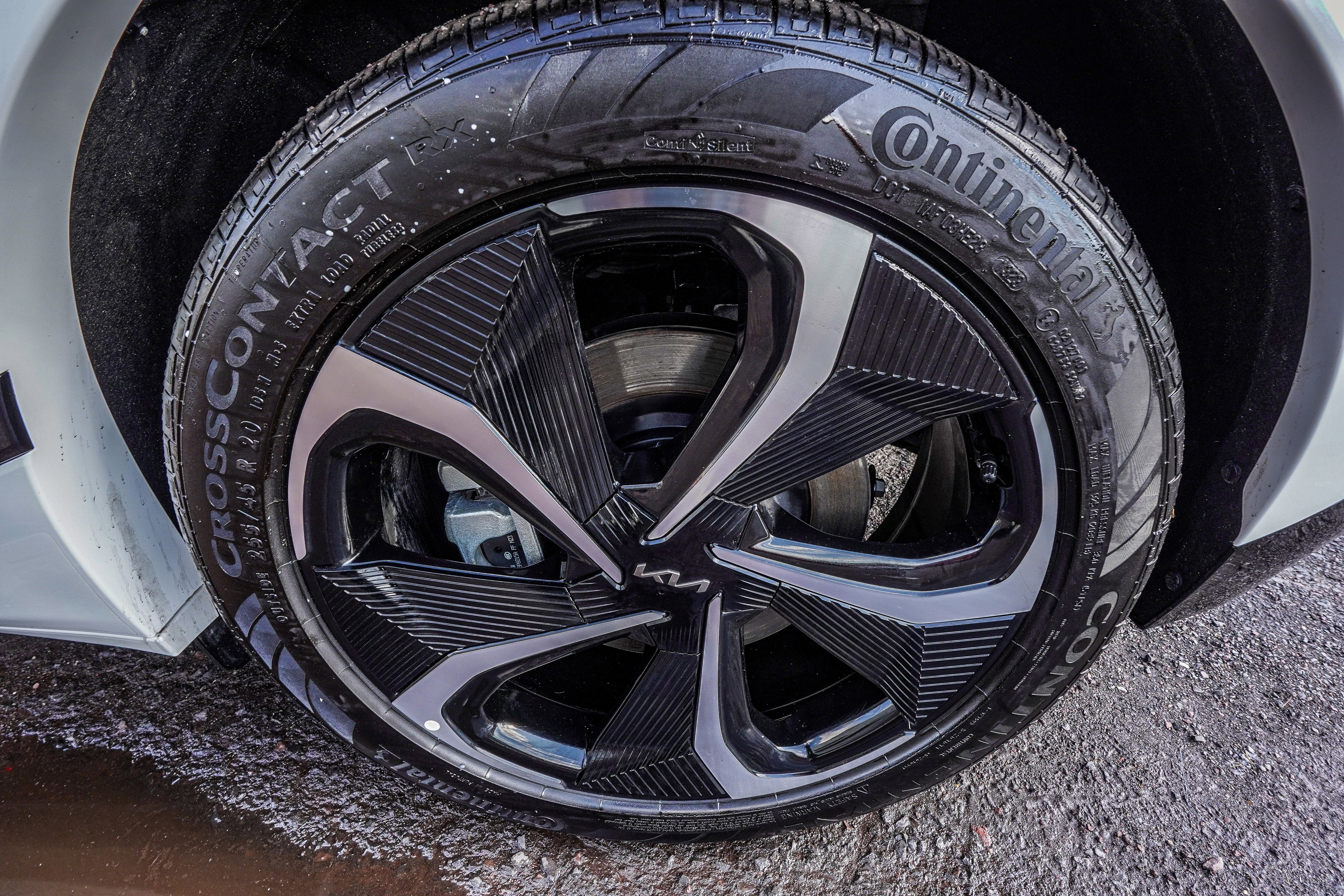 Used 2024 Kia EV6 GT-Line image 32