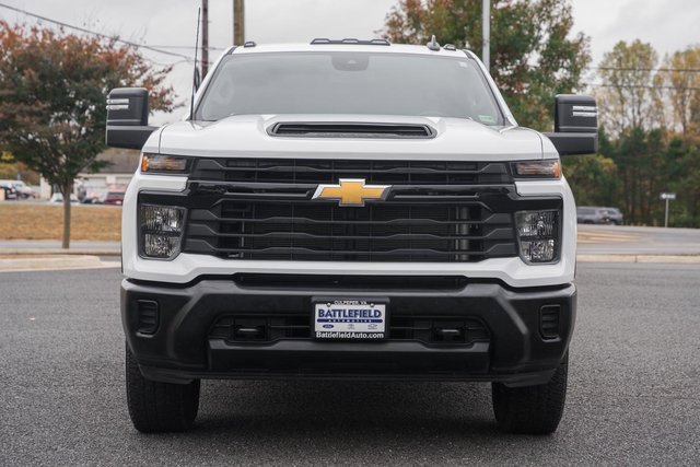 Used 2024 Chevrolet Silverado 3500 W/T w/ WT Convenience Package image 2