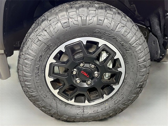 New 2025 Toyota Tacoma TRD Off-Road image 10