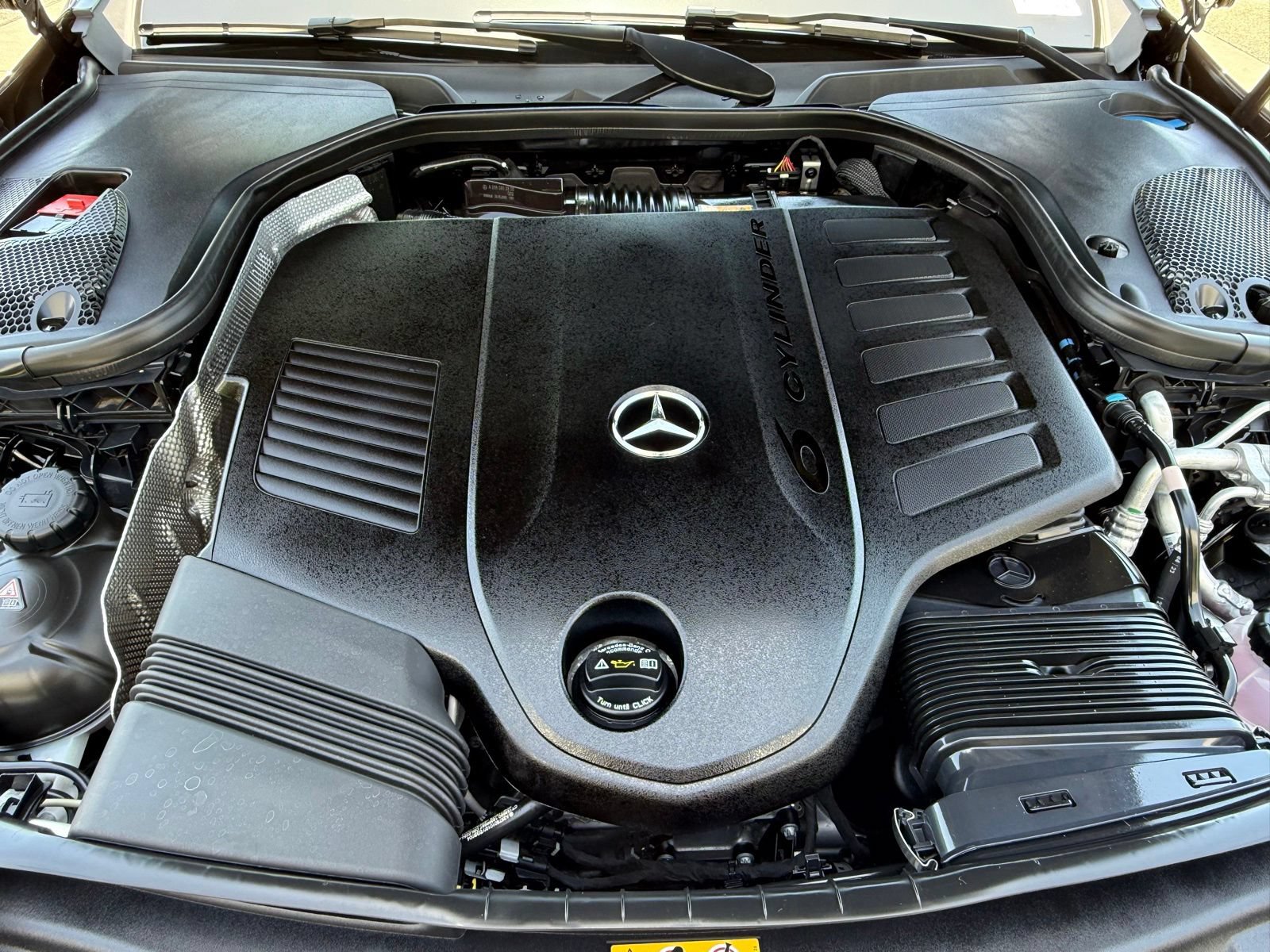 Used 2023 Mercedes-Benz E 450 4MATIC Sedan image 46