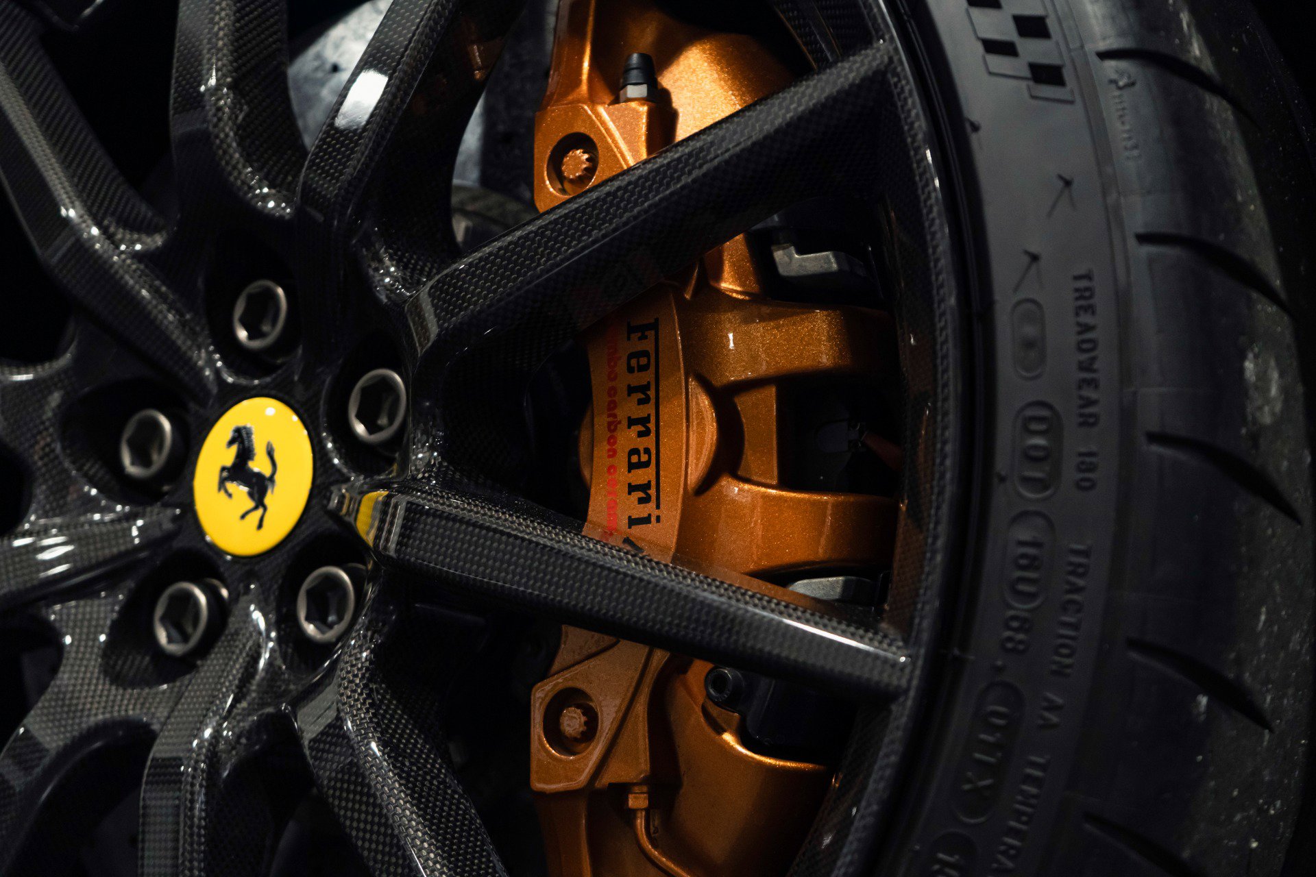 Used 2020 Ferrari 488 Pista Spider image 30