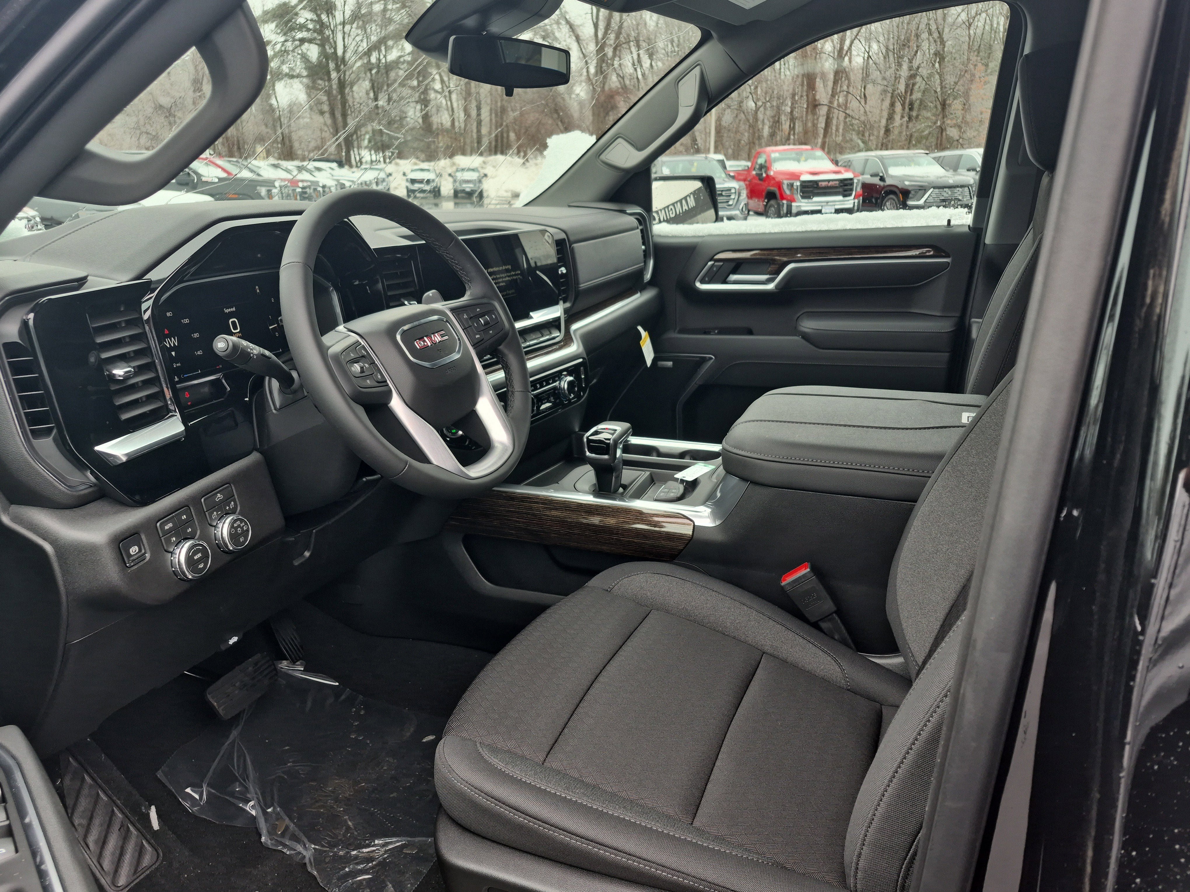 New 2026 GMC Sierra 1500 Elevation w/ Preferred Package AWD/4WD image 9