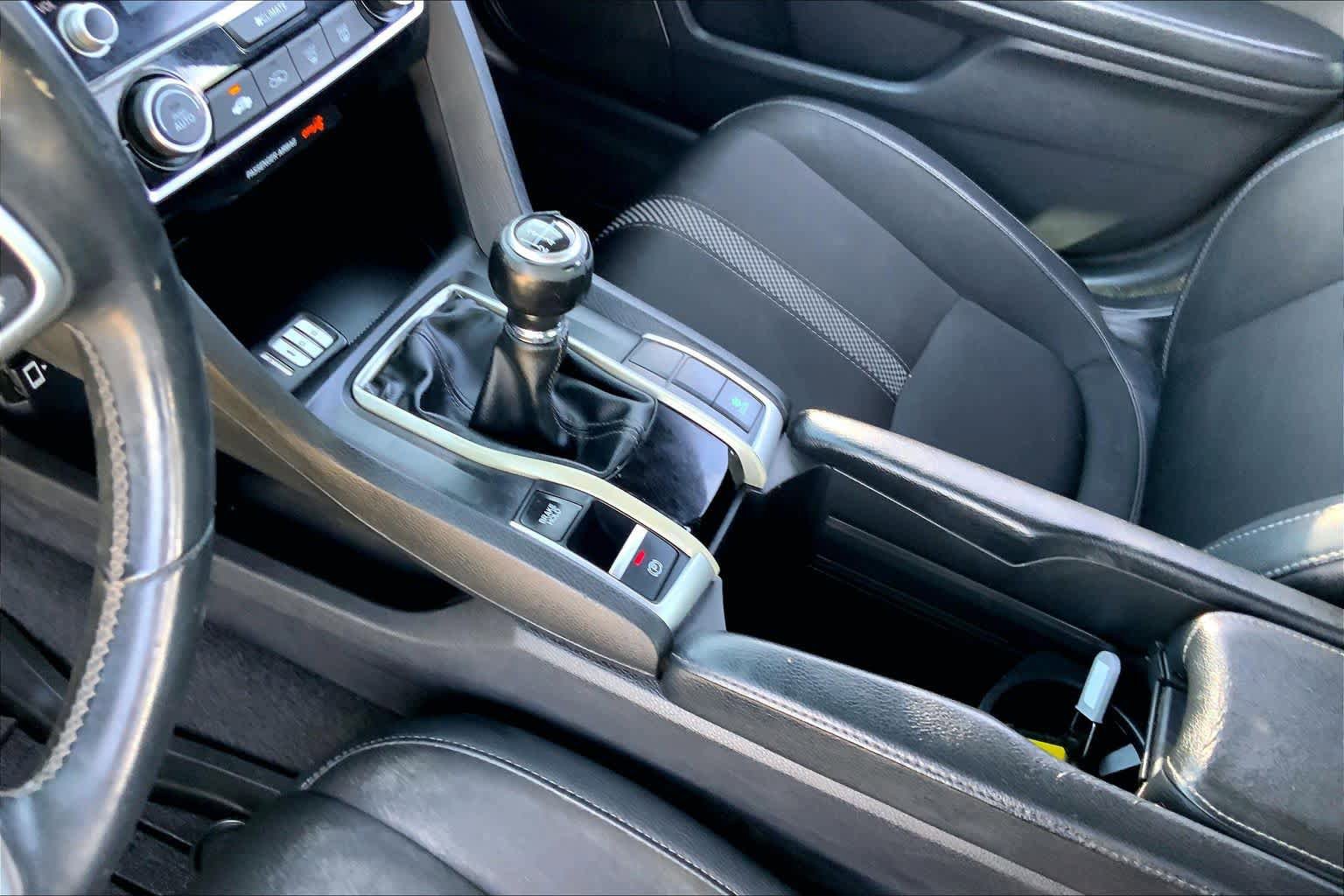 Used 2019 Honda Civic Sport image 17