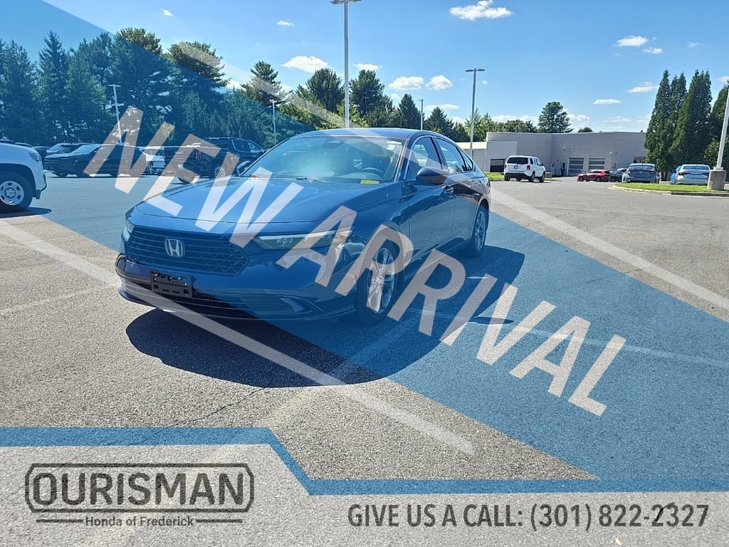 Used 2024 Honda Accord EX image 4