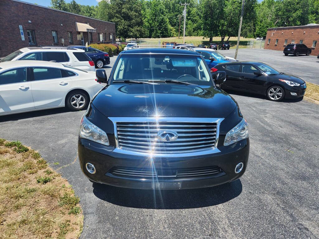 Used 2013 INFINITI QX56 4WD w/ Deluxe Touring Pkg image 2