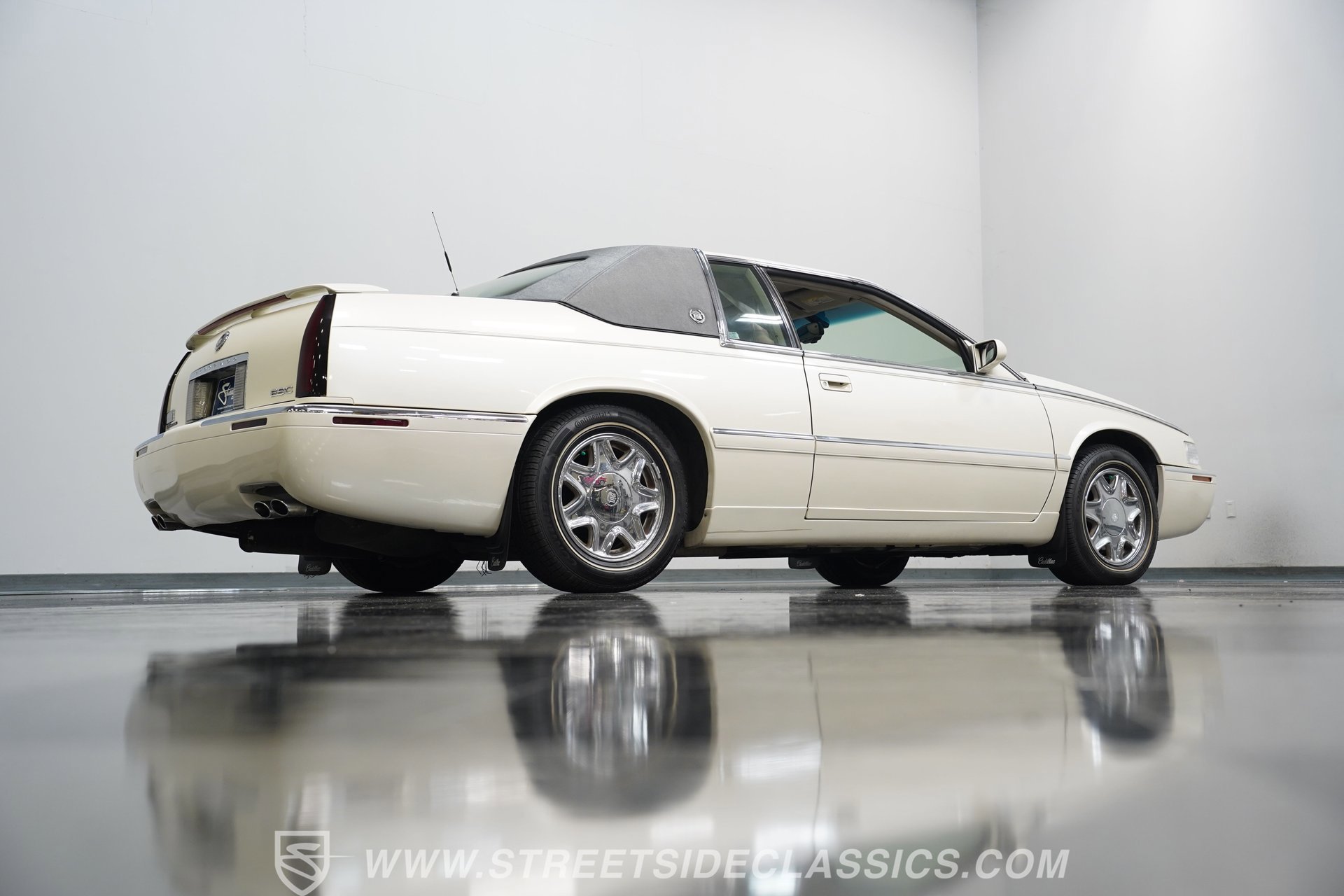 Used 2001 Cadillac Eldorado ESC w/ Comfort/Convenience Pkg FWD image 26
