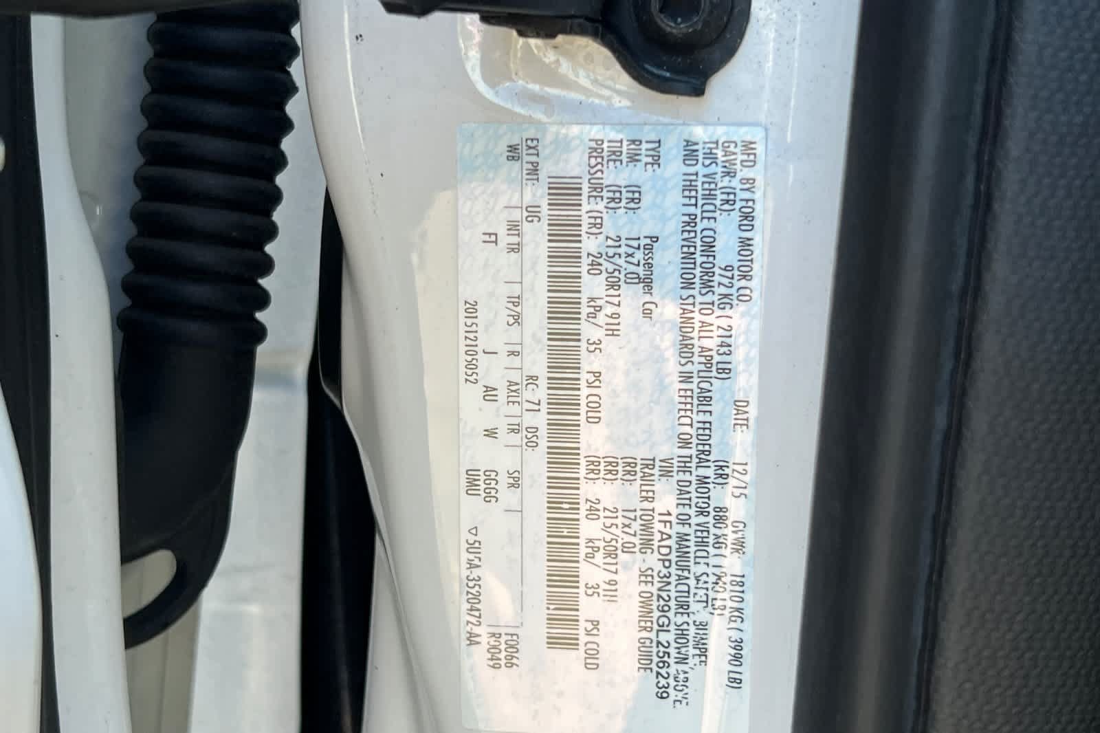 Used 2016 Ford Focus Titanium FWD image 33