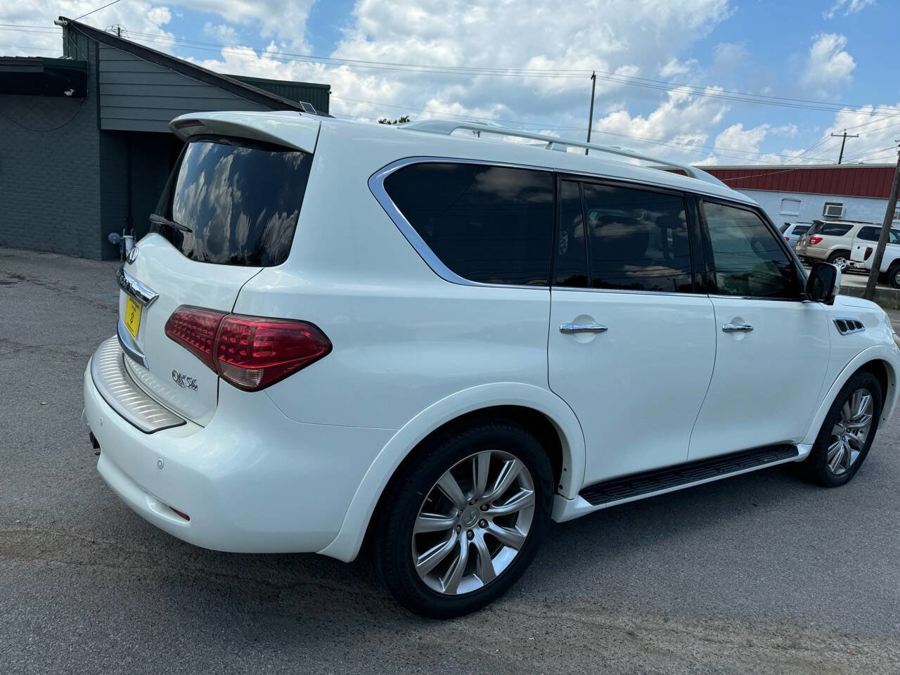 Used 2013 INFINITI QX56 2WD w/ Deluxe Touring Pkg image 35