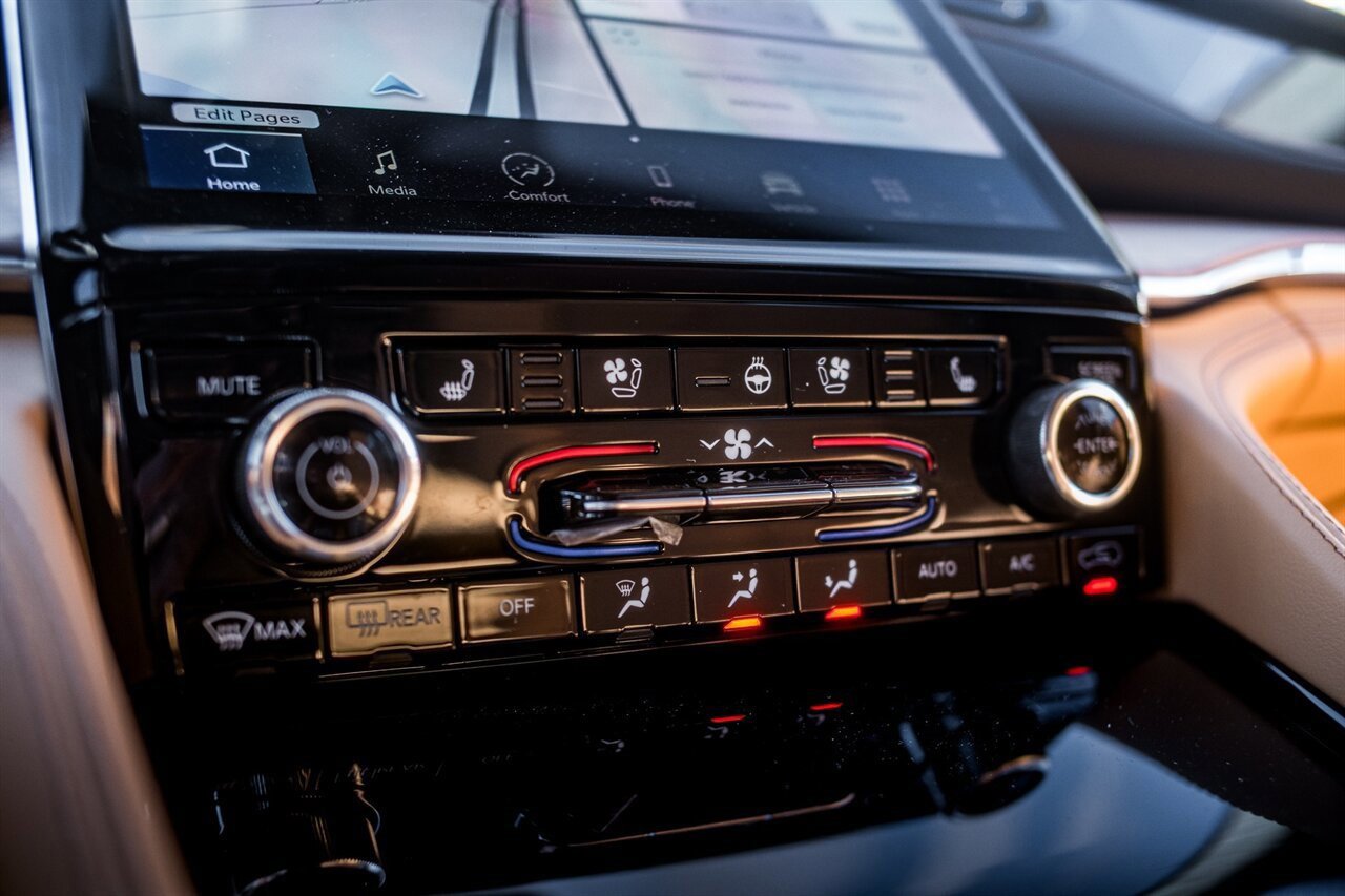 Used 2025 Jeep Grand Cherokee L Summit image 26