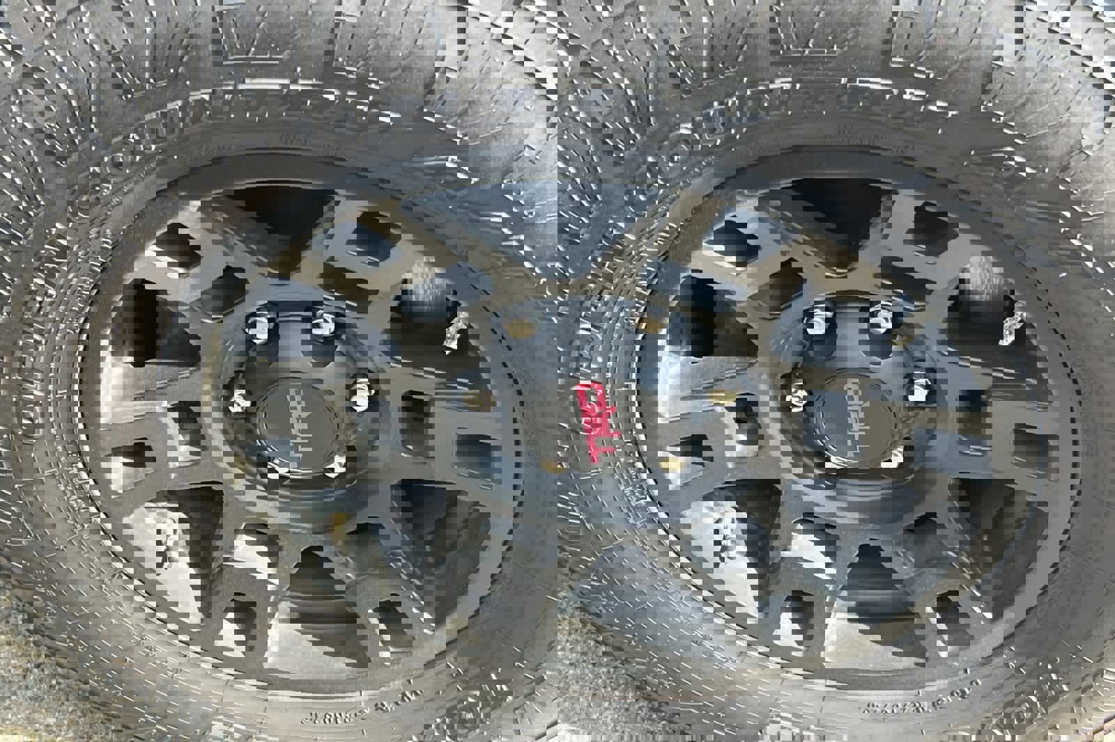 Used 2021 Toyota 4Runner Venture w/ Moonroof Package image 15