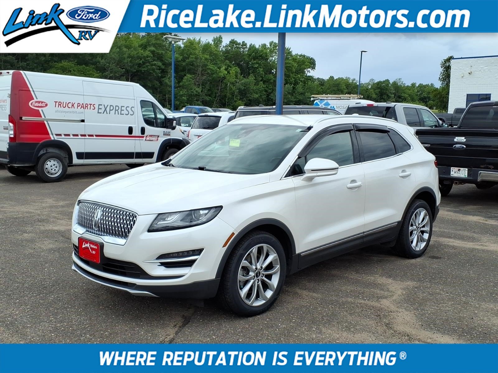 Used 2019 Lincoln MKC Select w/ Select Plus Package FWD image 1