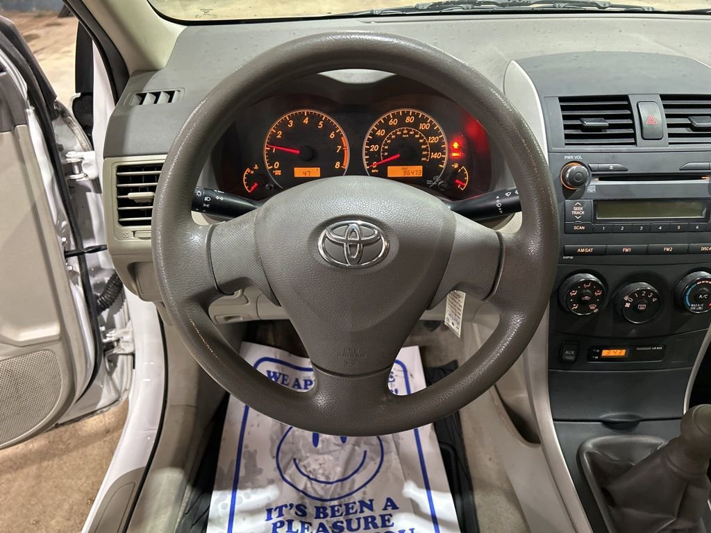Used 2010 Toyota Corolla Base image 13