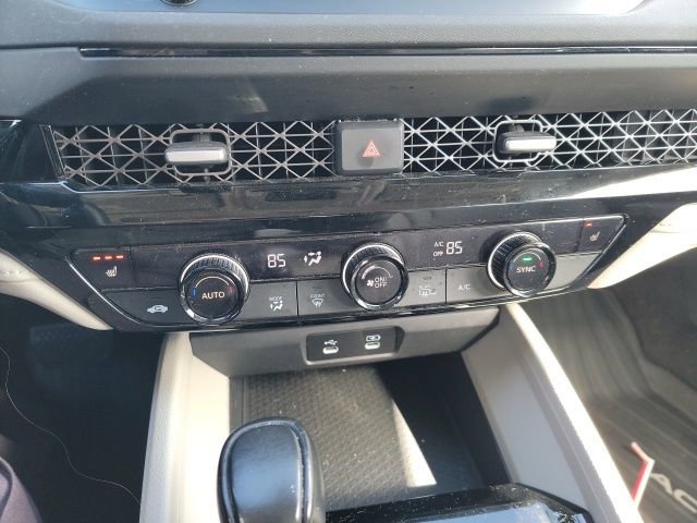 Used 2023 Honda Accord EX-L image 12