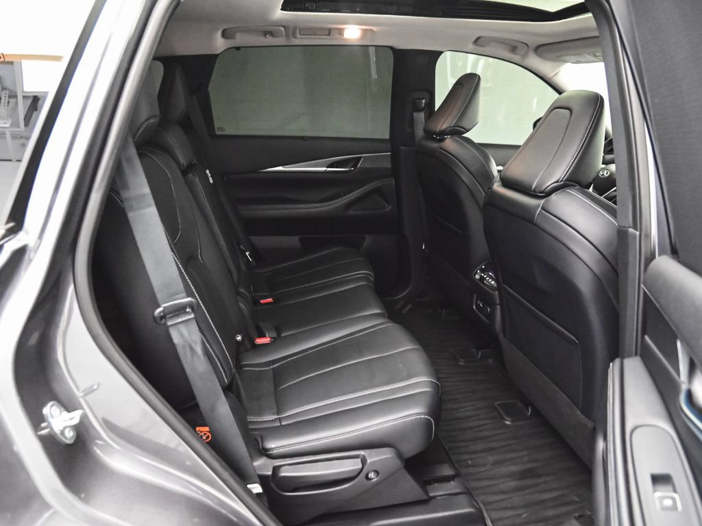 Used 2023 INFINITI QX60 Luxe w/ Cargo Package AWD/4WD image 30