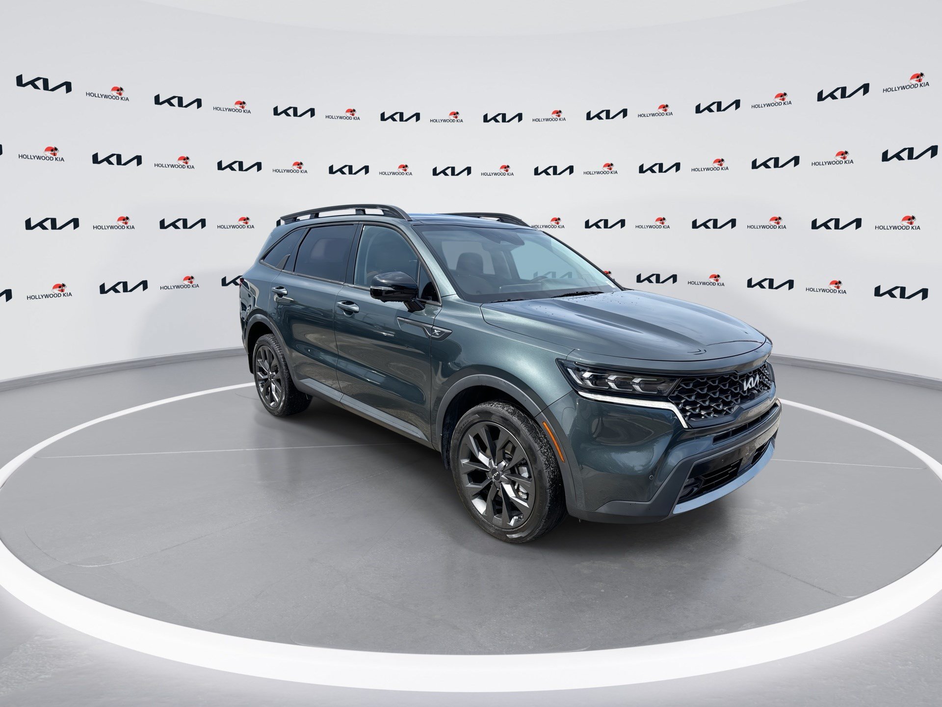 Certified 2023 Kia Sorento SX Prestige AWD/4WD image 2
