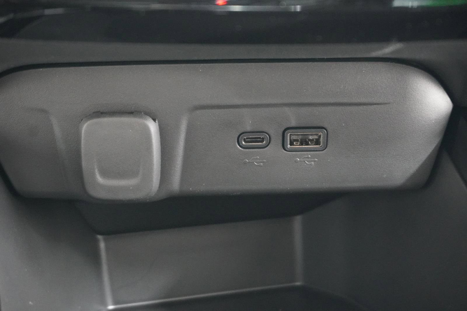 New 2026 Chevrolet Trax LT w/ Driver Confidence Package FWD image 28