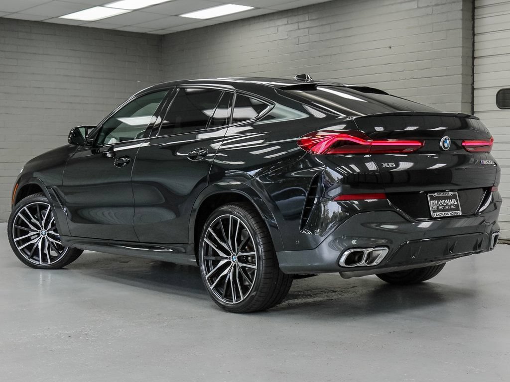 Used 2024 BMW X6 M60i AWD/4WD image 32