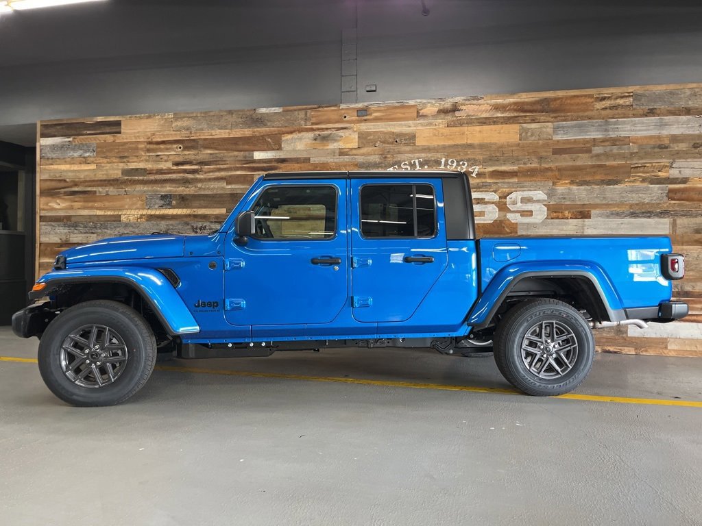 New 2026 Jeep Gladiator Sport image 19