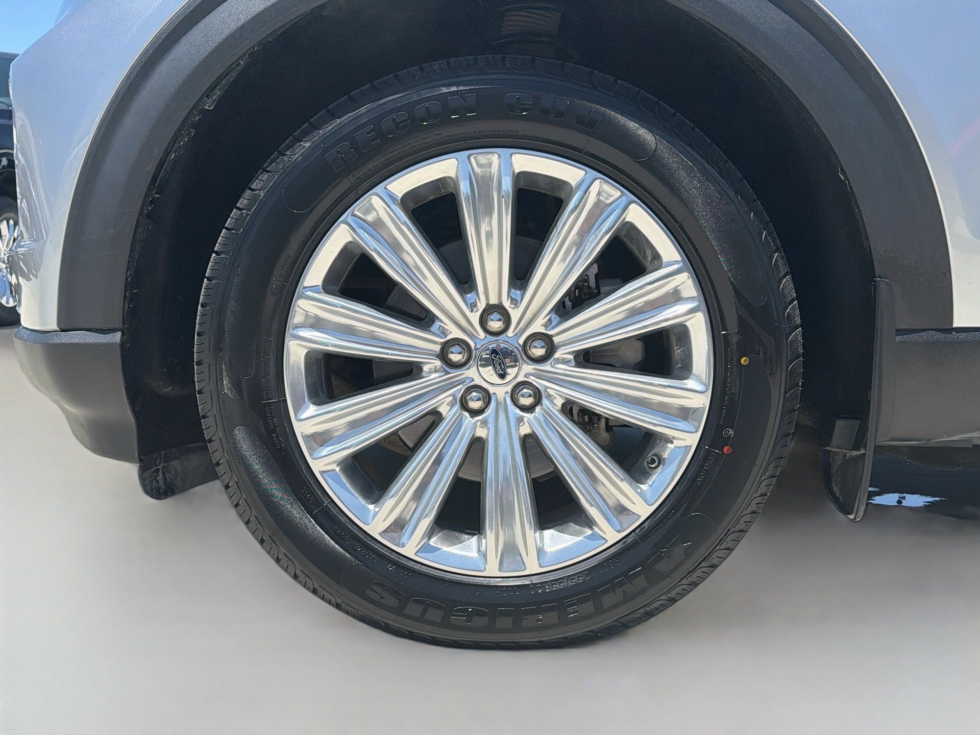 Used 2020 Ford Explorer Limited AWD/4WD image 36