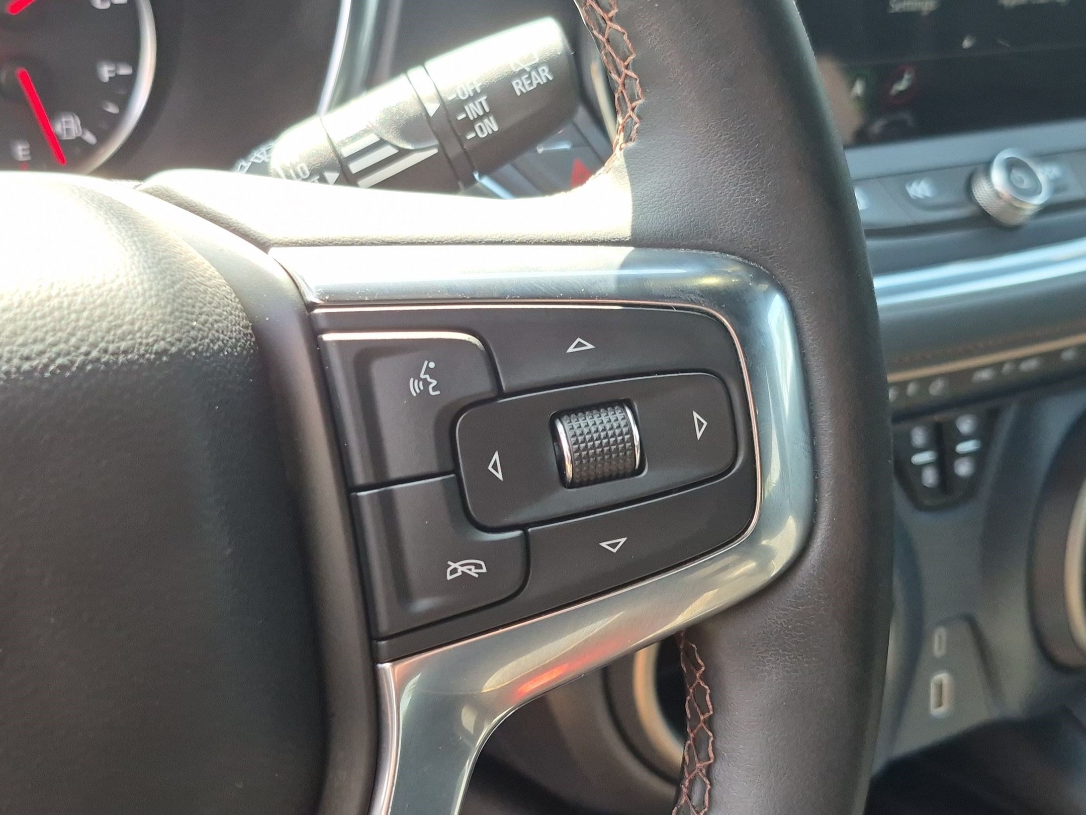 Used 2023 Chevrolet Blazer Premier w/ Driver Confidence II Package FWD image 20