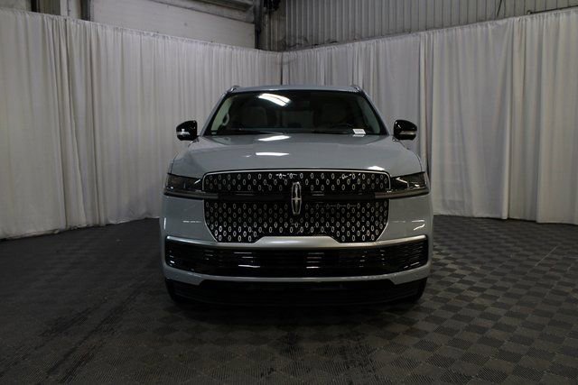 New 2026 Lincoln Navigator Reserve image 62