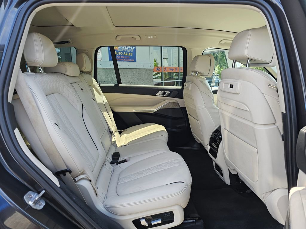 Used 2020 BMW X7 xDrive40i AWD/4WD image 13