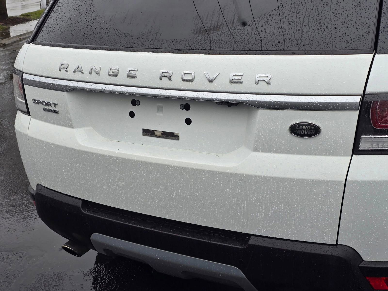 Used 2016 Land Rover Range Rover Sport HSE AWD/4WD image 14