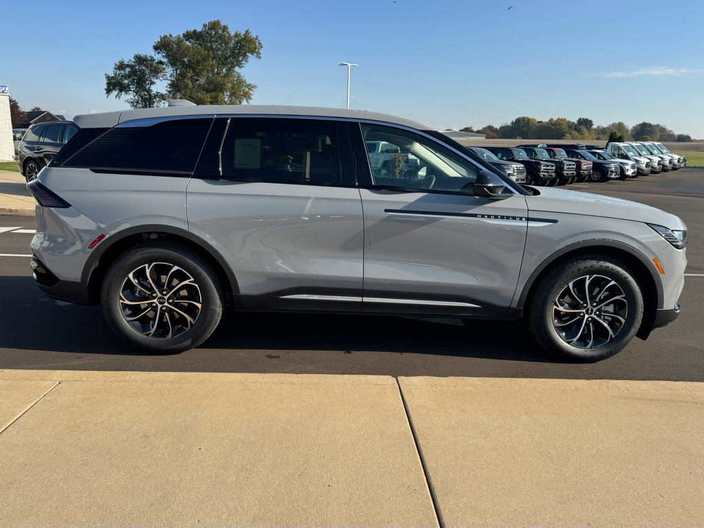 New 2026 Lincoln Nautilus Premier w/ Equipment Group 102A image 9