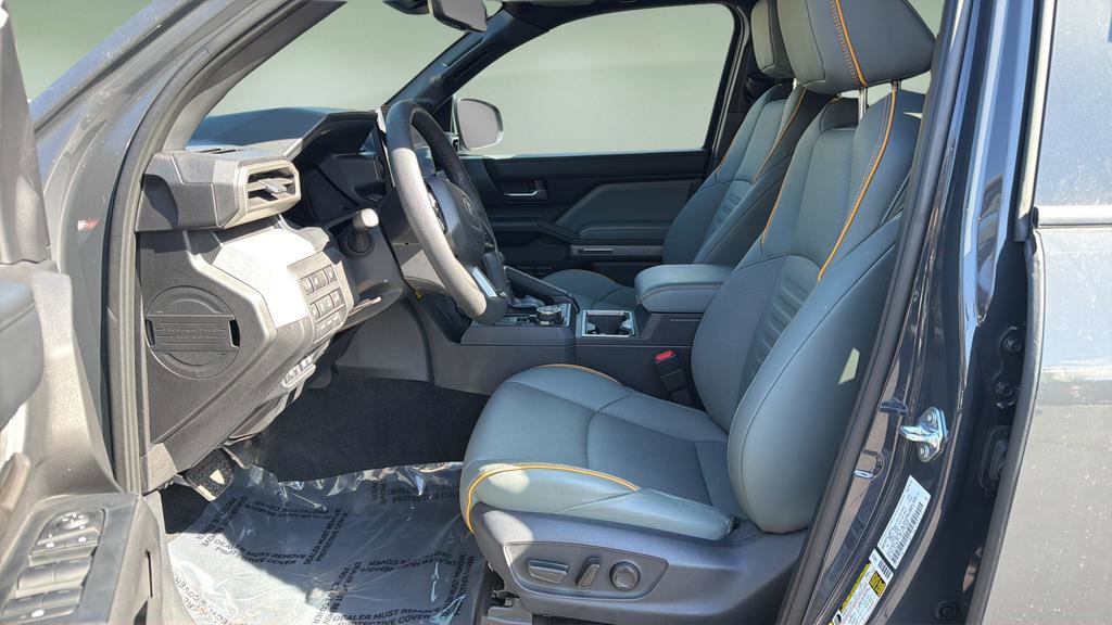 Used 2025 Toyota Tacoma Trailhunter w/ Tow Tech Package image 11