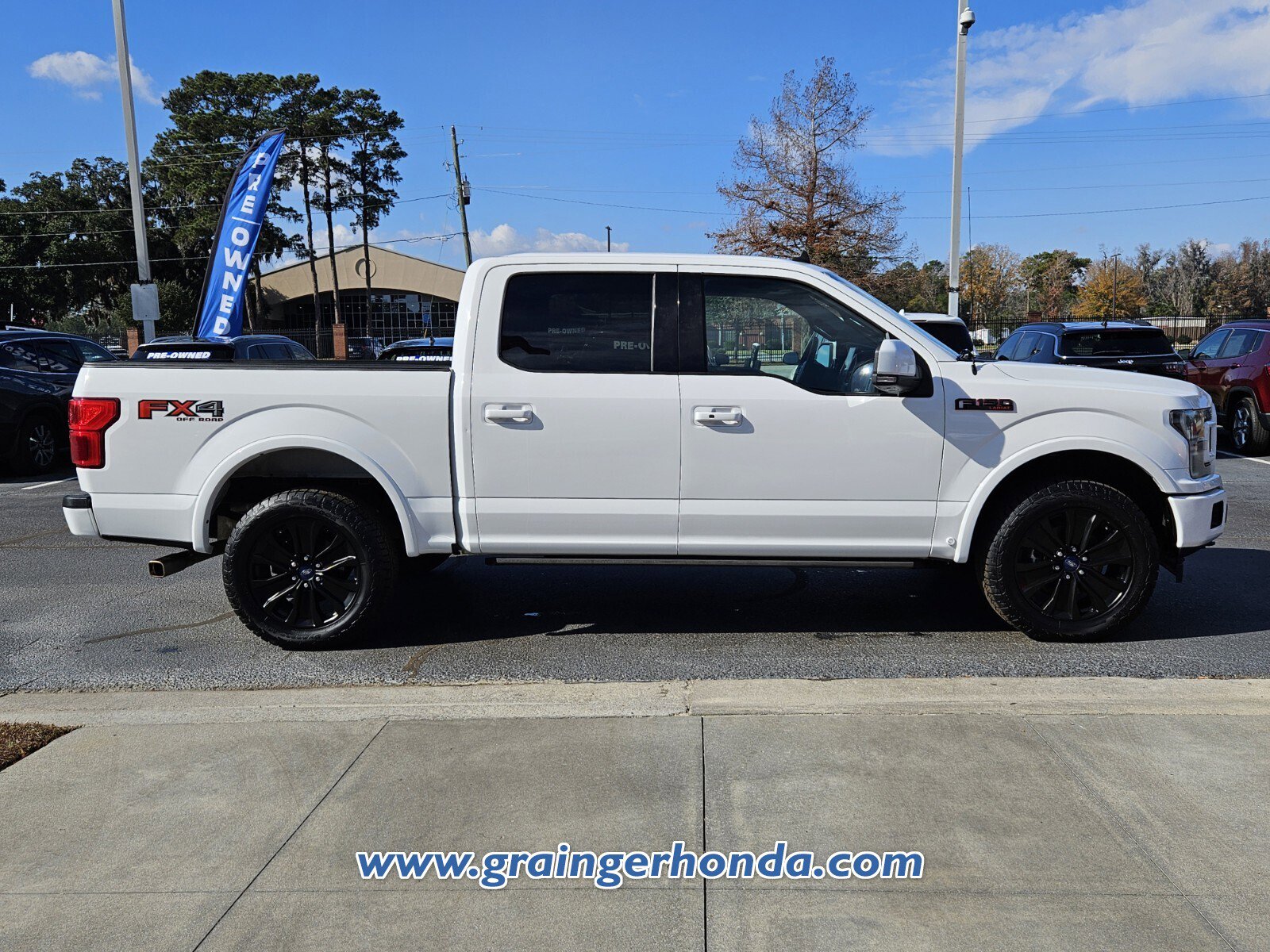 Used 2019 Ford F150 Lariat w/ Equipment Group 502A Luxury image 6