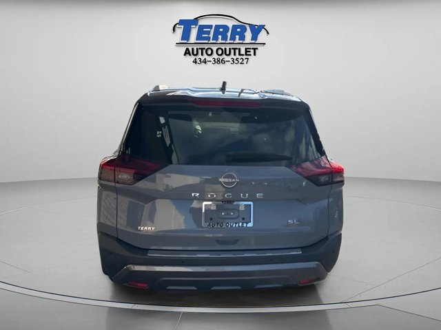 Used 2023 Nissan Rogue SL w/ SL Premium Package image 5