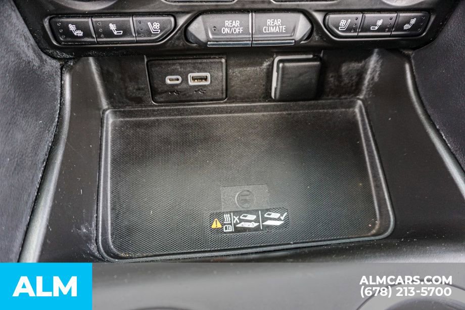 Used 2022 Chevrolet Suburban High Country image 44